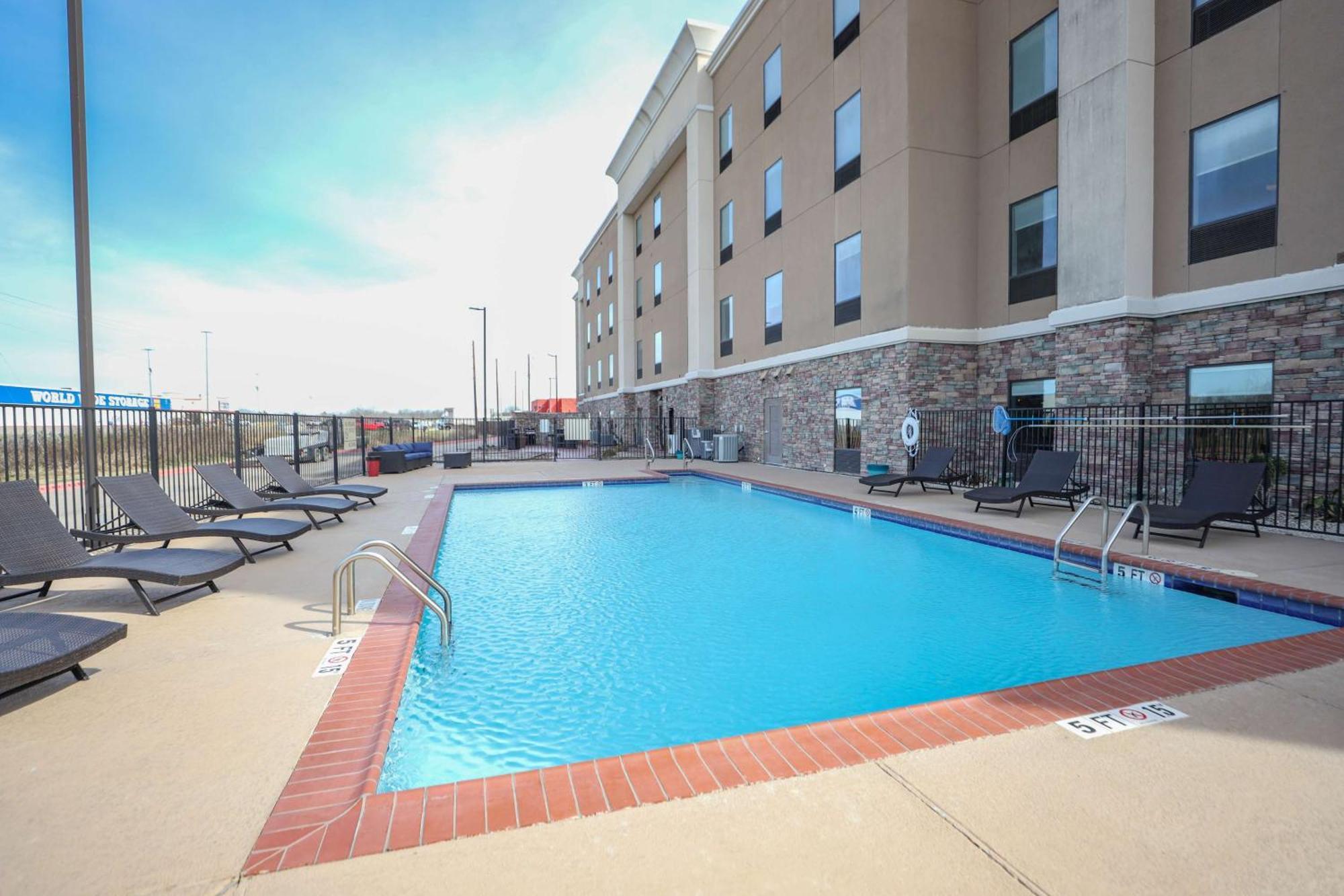 Hampton Inn & Suites Bay City Exteriér fotografie